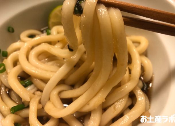 純生讃岐うどん釜ぶっかけ　麺