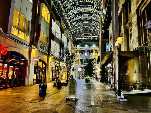 夜の香川の街