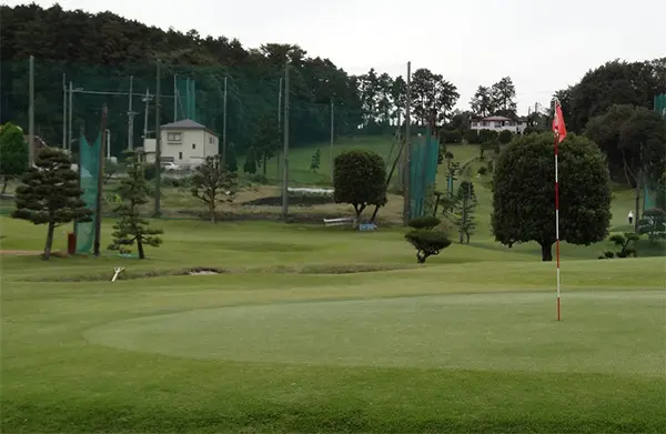神奈川県の本格的なショートコース ゴルフラボbyスマイルゴルフ
