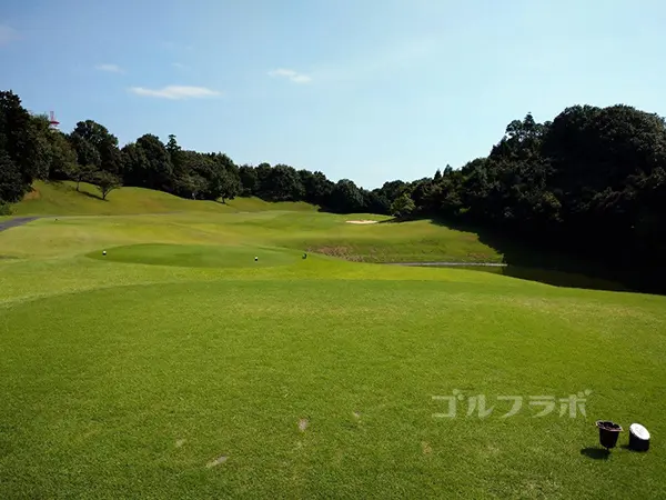 成田フェアフィールドゴルフクラブの2番ホール
