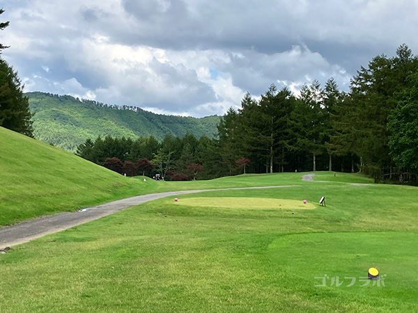 鈴蘭高原カントリークラブの10番ホール