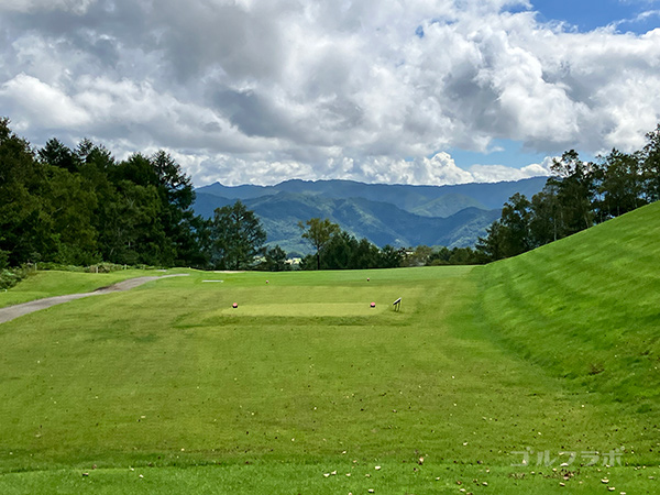 鈴蘭高原カントリークラブの3番ホール