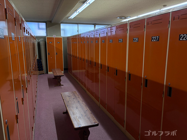 埼玉国際ゴルフ倶楽部のロッカールーム