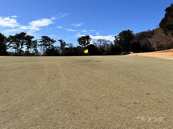 ゴールド川奈カントリークラブの2番ホール