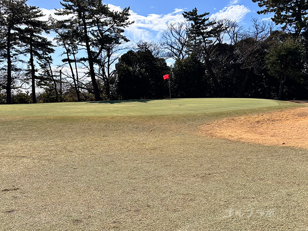 ゴールド川奈カントリークラブの2番ホール
