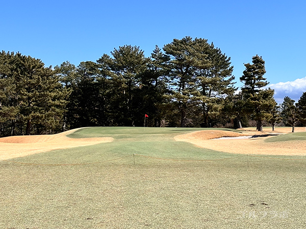 ゴールド川奈カントリークラブの7番ホール