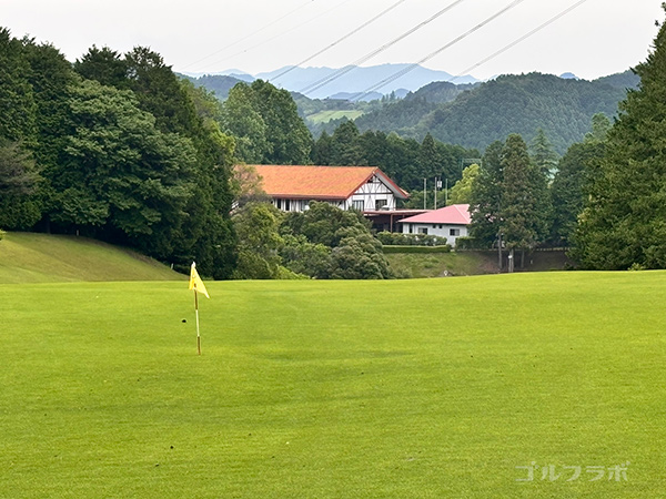 飯能パークカントリークラブの18番ホール