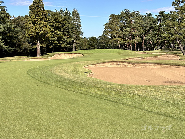 霞ケ関カンツリー倶楽部西コースの6番コース